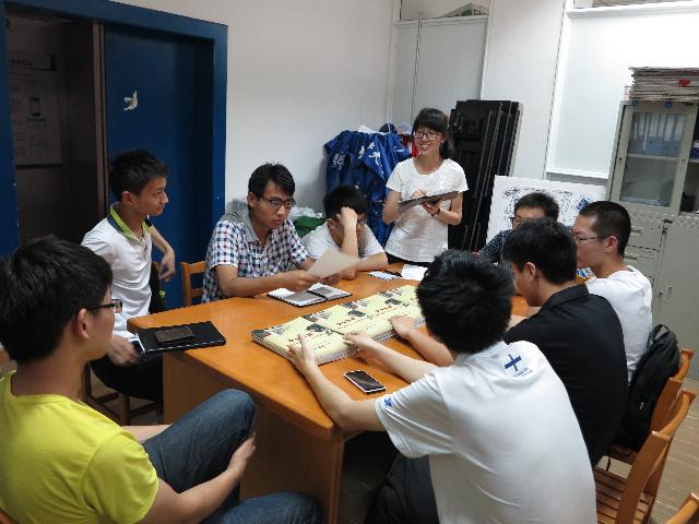 新葡萄8883官网AMG开展读书系列活动-1